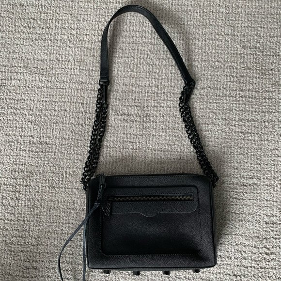 avery crossbody black